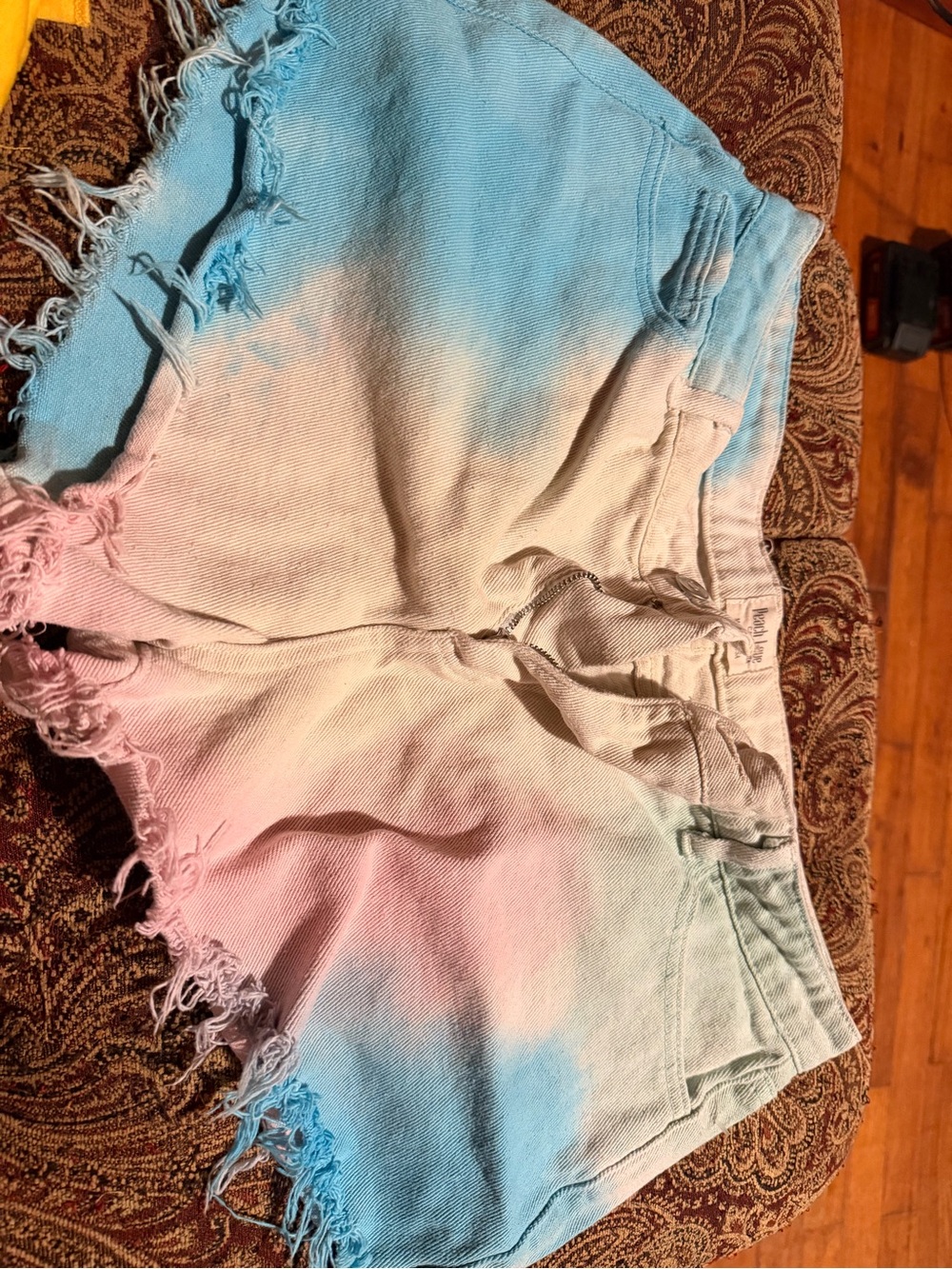 Peach Love California Cream Denim Shorts - Light Neutral